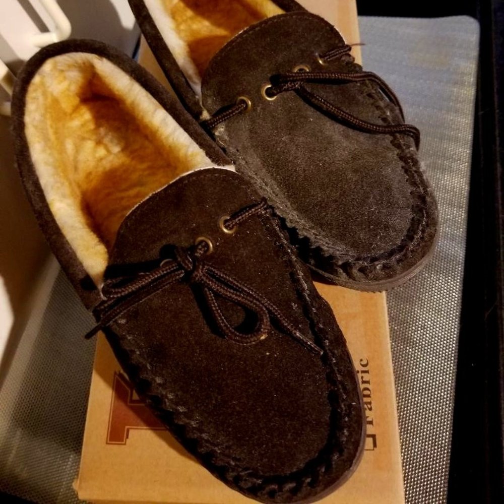 Tamarack Fur Lined Brown Swede Slippers, Size 9M